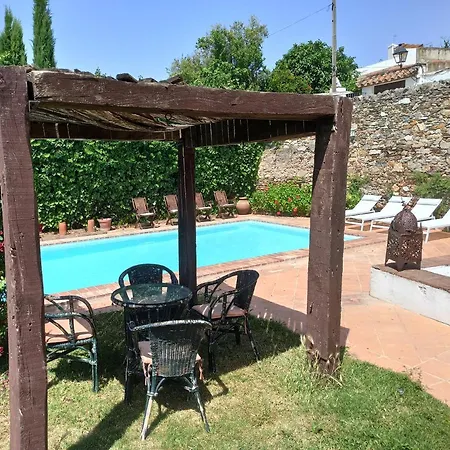 Casa Rural El Chorrillo Cazalla De La Sierra Exterior photo